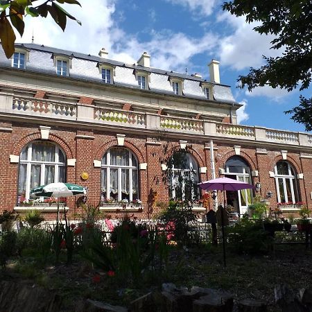 Villa Les Camelias Fontaine-lès-Vervins Eksteriør bilde